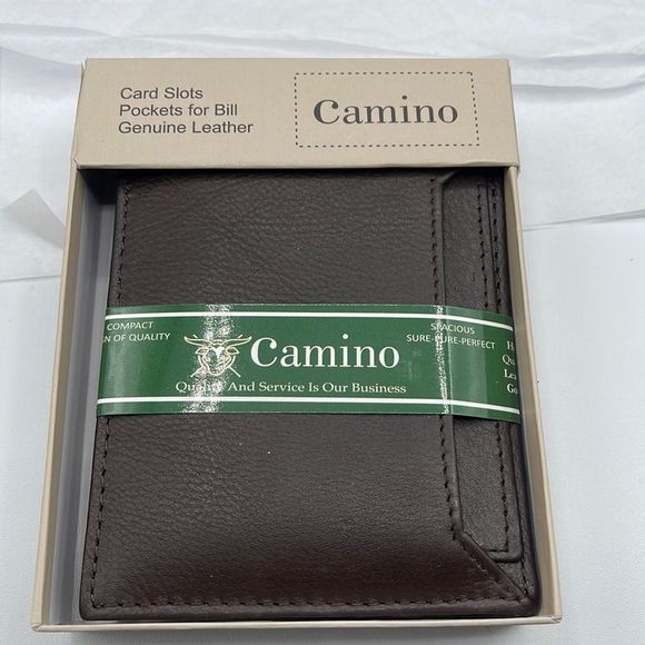 NWT brown leather Camino Bi-Fold wallet - Picture 3 of 9